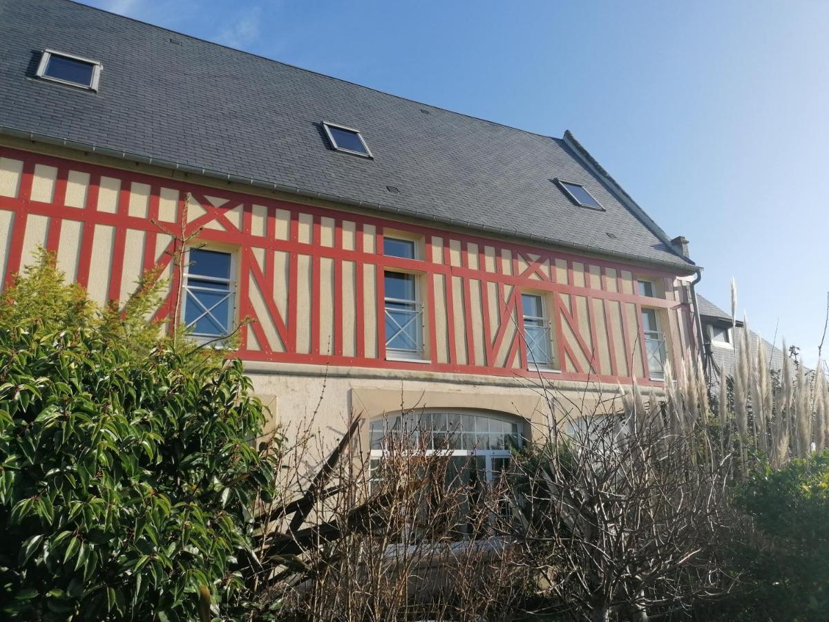 Nid De Pie Grand Duplex Lumineux Cadre Verdoyant Calme A 5 Mn De La Mer Pres Port En Bessin, Bayeux, Omaha Beach, Commes Exterior photo